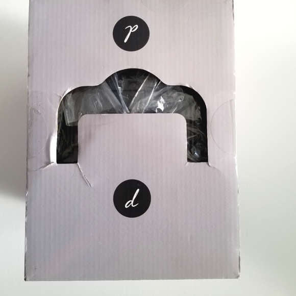 Danielle Skincare Fridge - Picture 8 of 9